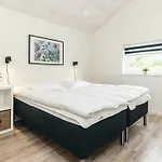 5 Star In Ferienhaus Hadsund