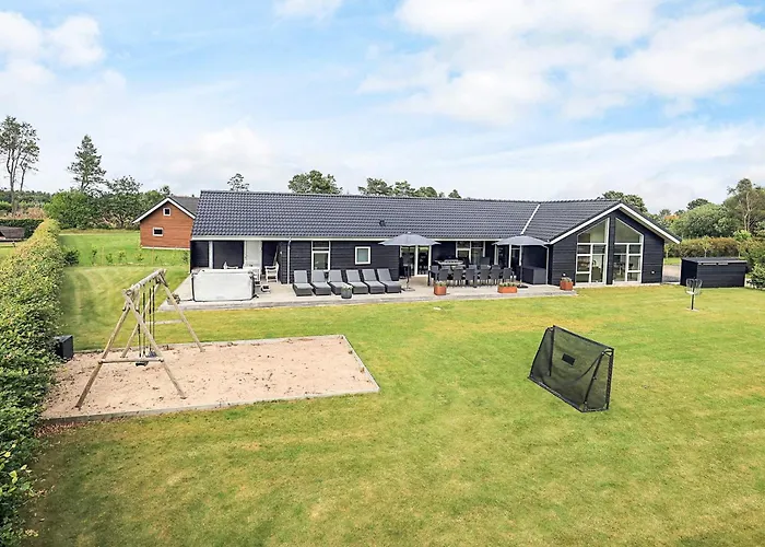 Semesterbostad 5 Star In Hadsund
